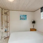 Feriehus Amazing In With Sauna *